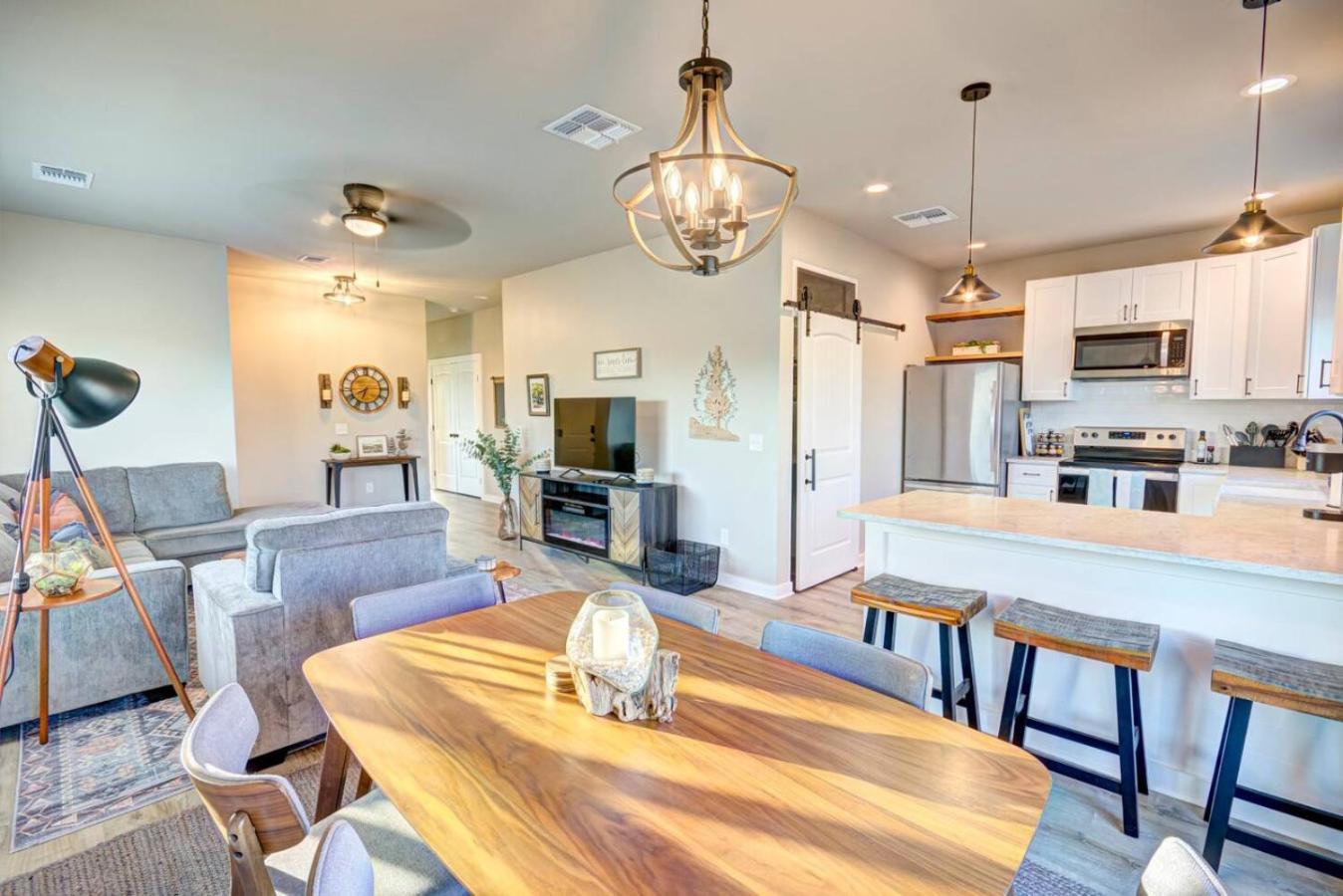 The Lodge At Little Ranches Central Sleeps 26 Wimberley Exterior foto