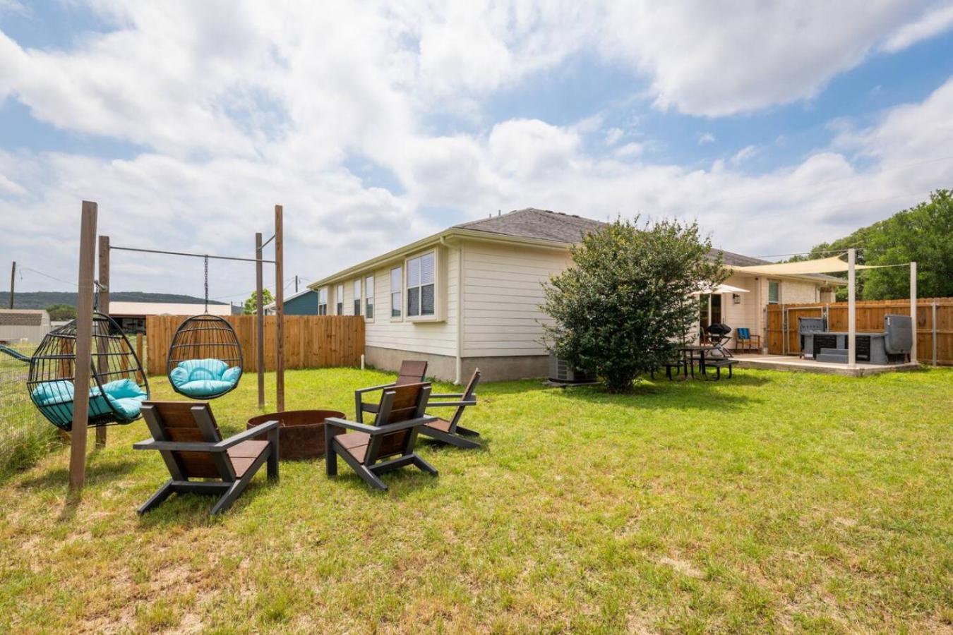 The Lodge At Little Ranches Central Sleeps 26 Wimberley Exterior foto